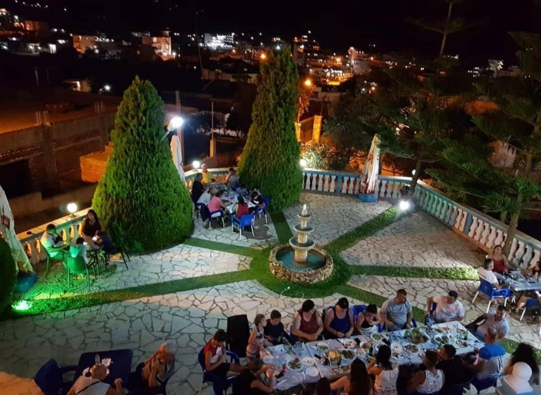 Esmeralda Hotel & Restaurant 사밀 외부 사진