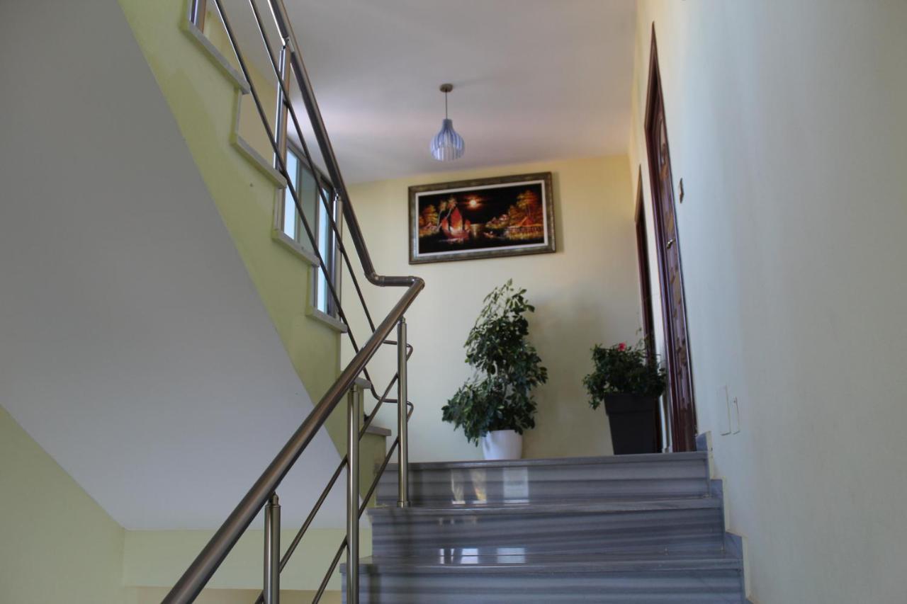 Esmeralda Hotel & Restaurant 사밀 외부 사진
