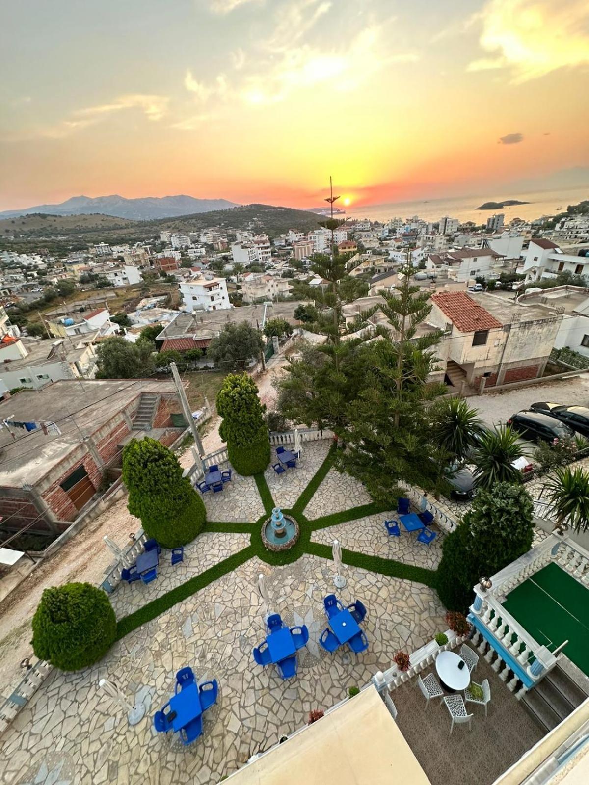 Esmeralda Hotel & Restaurant 사밀 외부 사진